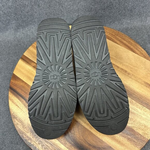 UGG Australia Mens Dex Loafers Slip On Shoe Black Suede 1103901 Size 9 US - Picture 8 of 9